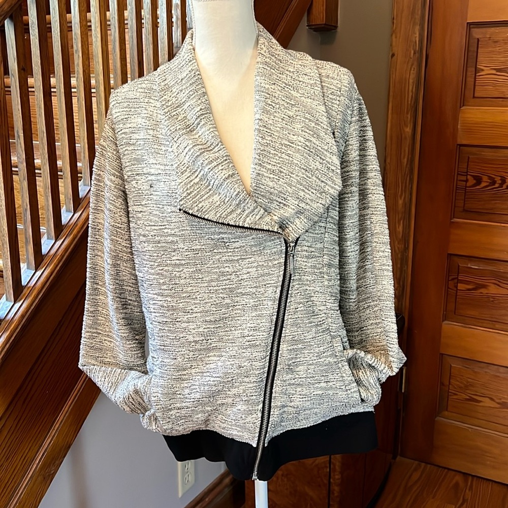 NWOT New York & Company Grey and Black Asymmetrical Zipper Jacket Size XL